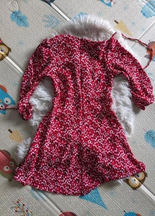 Комфортное летнее платье красное в цветочный принт3 фото