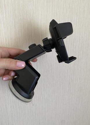 Тримач для телефона в автомобіль