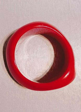 Винтажный массивный красный браслет необычной формы.3 фото