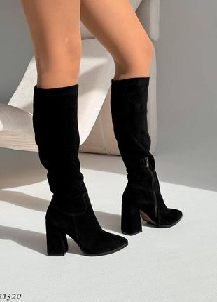 Черные натуральные замшевые демисезонные деми осенние сапоги на высоких толстых...