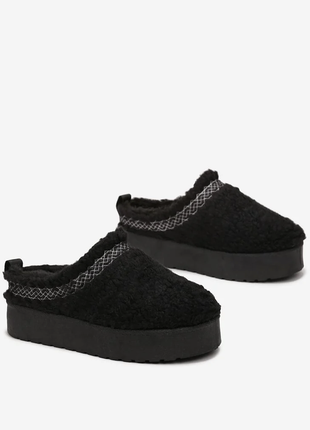 Уггі зимові жіночі капці на платформі titanra taz чорний