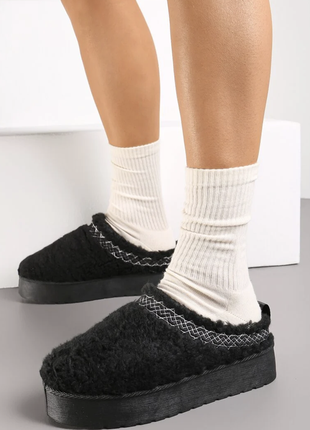 Уггі зимові жіночі капці на платформі titanra taz чорний