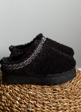 Уггі зимові жіночі капці на платформі titanra taz чорний