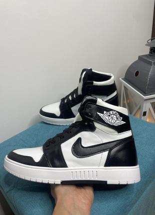 Шкіряні кросівки зимові nike jordan white black зимние кросовки на меху найк джордан из натуральной кожи белые с чёрным1 фото