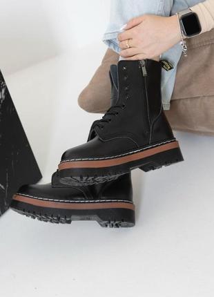 Черевики Dr Martens Thurston Lo Обувь