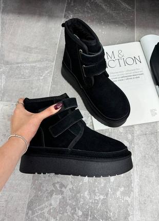 Замшеві уггі на липучках з натуральної замші чорні на підвищеній підошві, женски замшевые угги на липучках