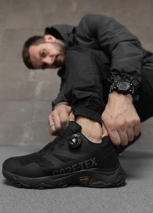 Кроссовки с технологией gore-tex