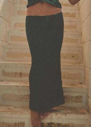 Ажурная трикотажная юбка средней длины2 фото