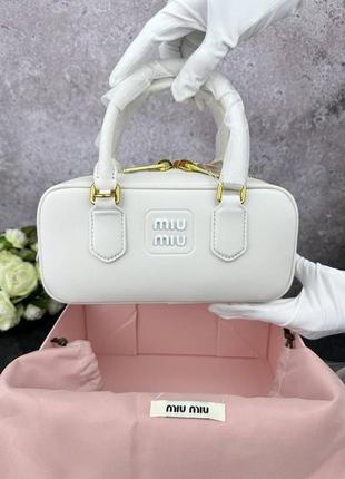 Miu miu ankle белая сумка мыу миу кожу