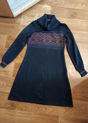 Тепленькое платье