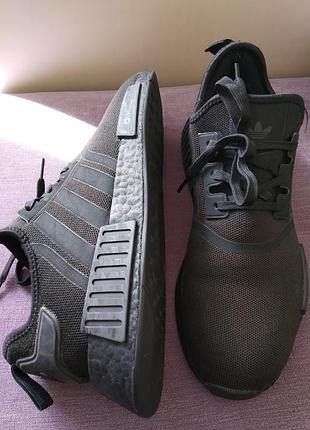 Чоловічі кросівки kylie jenner glitter adidas boots girls women primeblue 44 р.