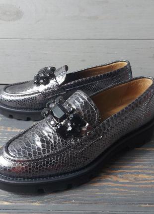 Pertini, испания, 100% натуральная кожа, состояние супер, р36-37