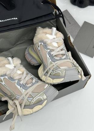 Теплые кроссовки balenciaga