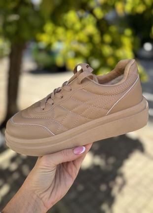 Кроссовки теплые на меху / бежевые кроссовки