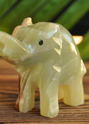 Слон из натурального камня оникс, 6.5 х 5 х 3 см (цвет, как на фото)