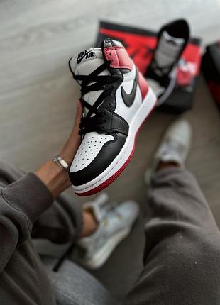 Кроссовки nike jordan 1 retro high satin black toe кроссовки найк4 фото