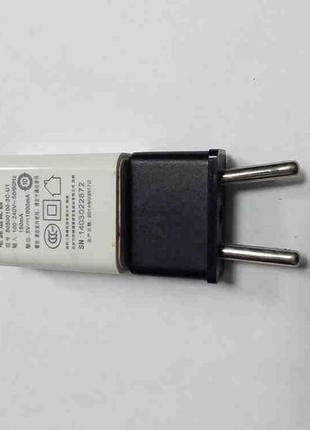 Заряднее устройство б/у сетевой адаптер usb