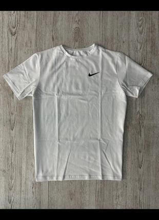Футболка 👕