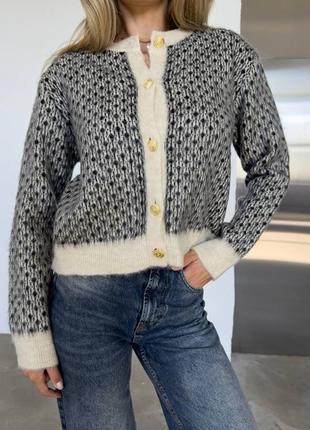 Дуже теплий та затишний кардиган