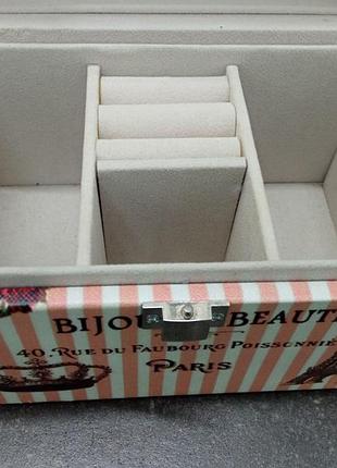 Шкатулка для украшений