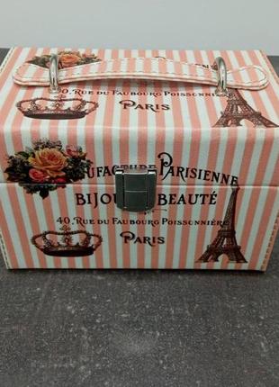 Шкатулка для украшений