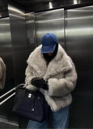 Шубка zara
