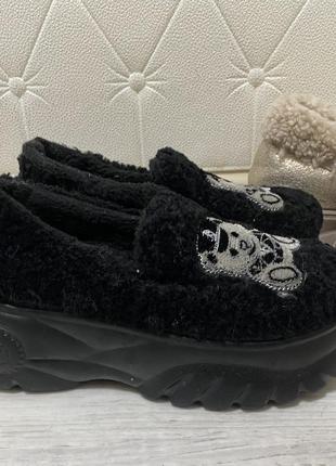 Взуття.туфлі хутряні