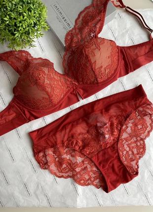 Комплект білизни від intimissimi passion orange