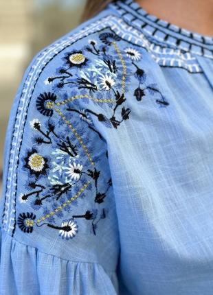 Стильная женская вышиванка, вышитая рубашка, синяя, блуза с вышивкой с длинным рукавом4 фото