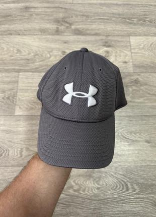 Кепка under armour