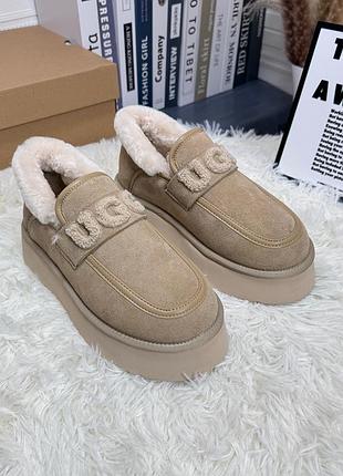 Женские ботинки