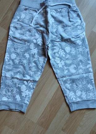 Бріджі капрі