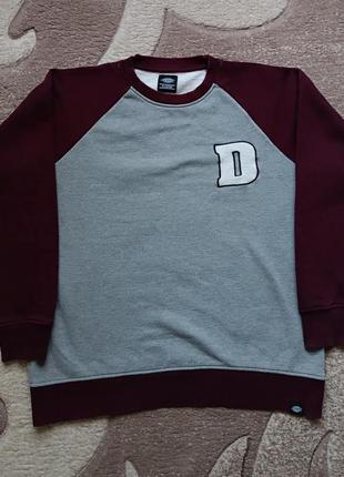 Dickies sweatshirt xl size.