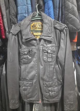 Чоловіча шкіряна куртка superdry