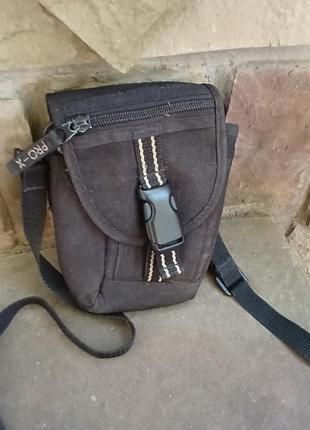Чоловіча міні сумочка через плече.