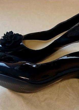 Туфлі clarks 39p,6 розмер