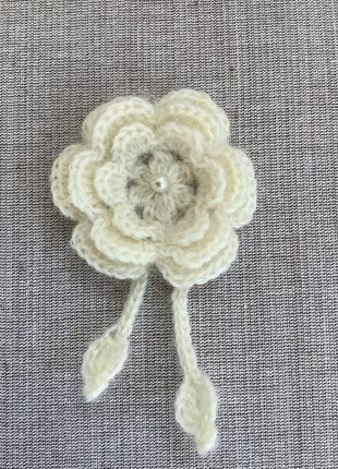 Брошь цветок вязаная ручная работа