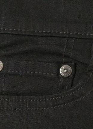 Джинси жіночі levi's чорні прямі, розмір м4 фото