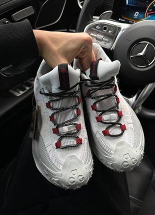 Кроссовки в стиле nike acg