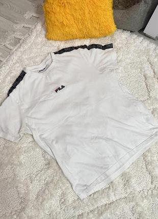 Футболка fila с лампасами