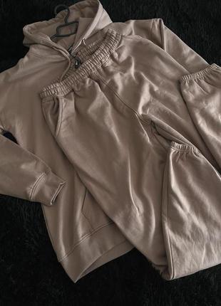Спортивний костюм бежевий л missguided
