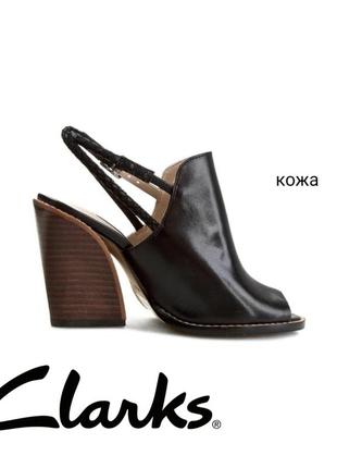Clarkz кожаные босоножки на выгнутом каблуке