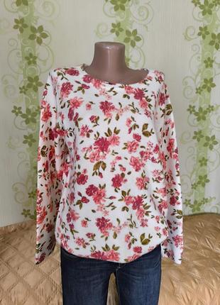 Мягкий теплый свитер в цветочный принт