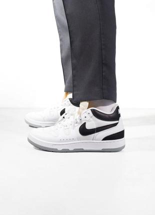 Мужские кроссовки nike mac attack