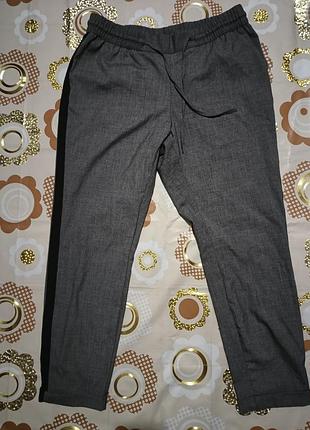 Брючки на поясе с карманами