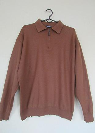 Лодкавый полушерстяной свитер пуловер поло
