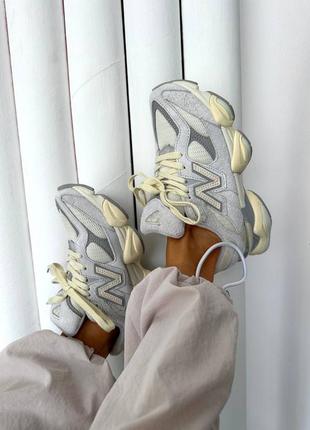 Жіночі кросівки new balance 9060 « quartz grey » premium.