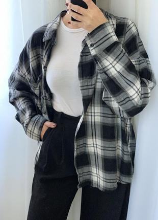 Сорочка в клітинку