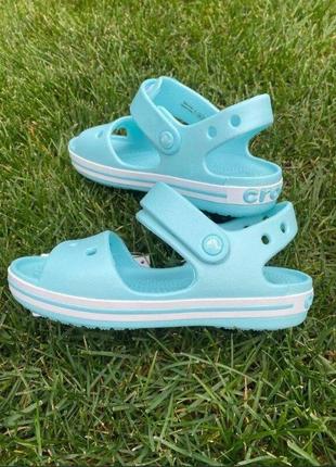 Крокс крокбэнд сандалии голубые детские crocs crocband sandal ice blue/white