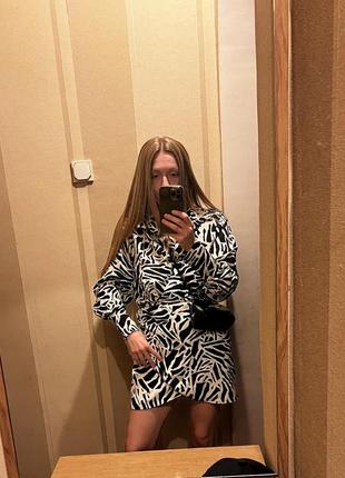 Платье armani exchange xs-s